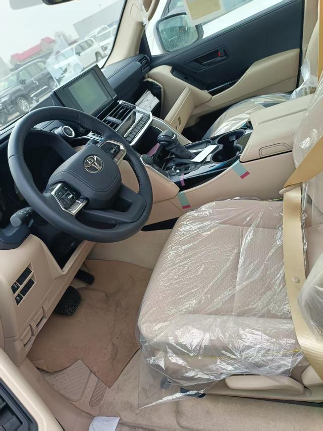 Toyota Land Cruiser 2026 thumb 3