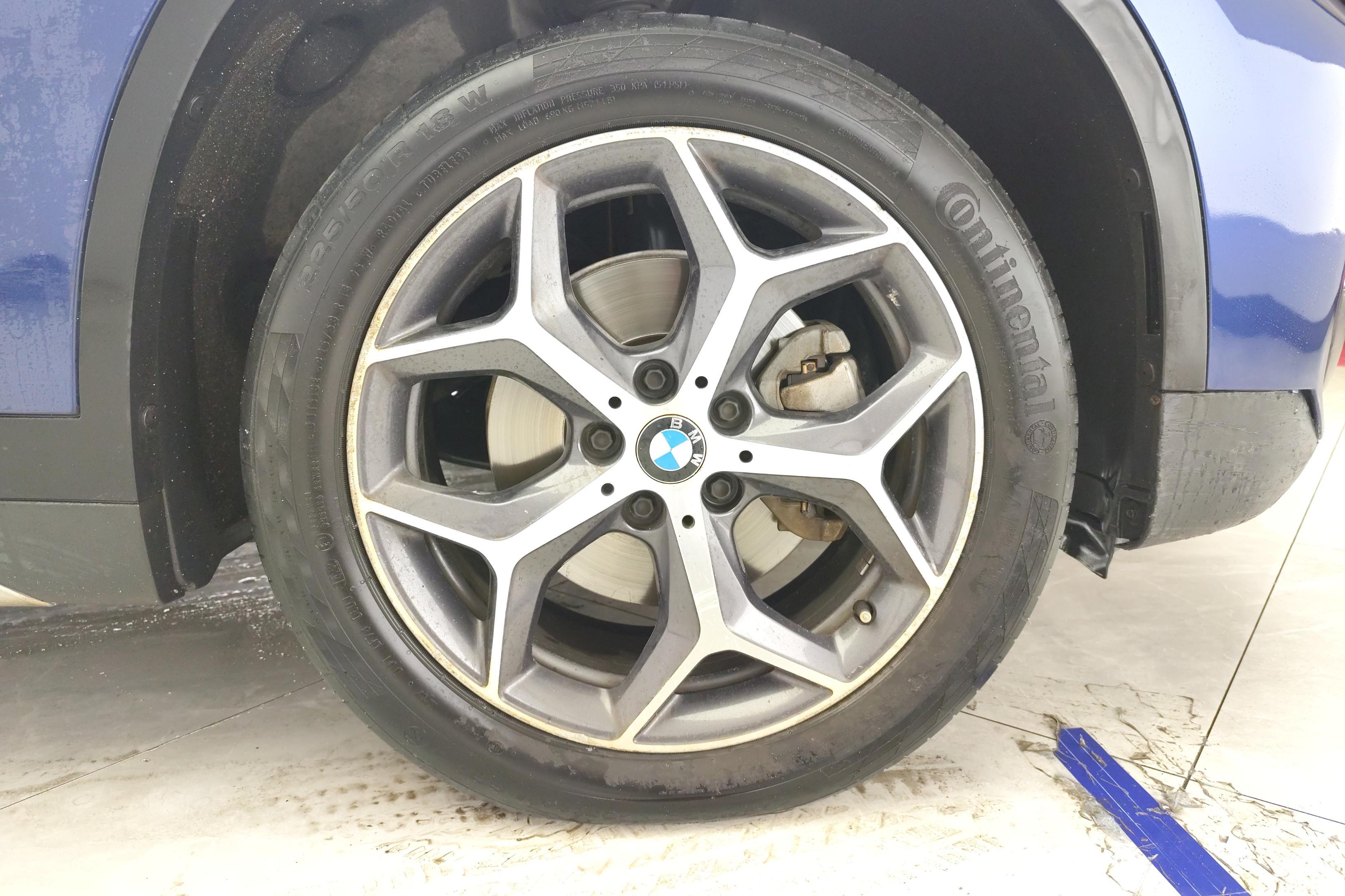 BMW X1 2019 thumb 3