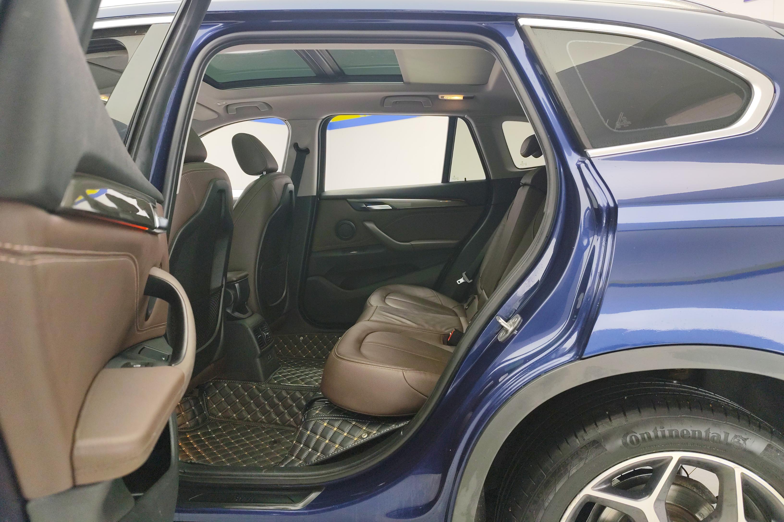 BMW X1 2019 thumb 11