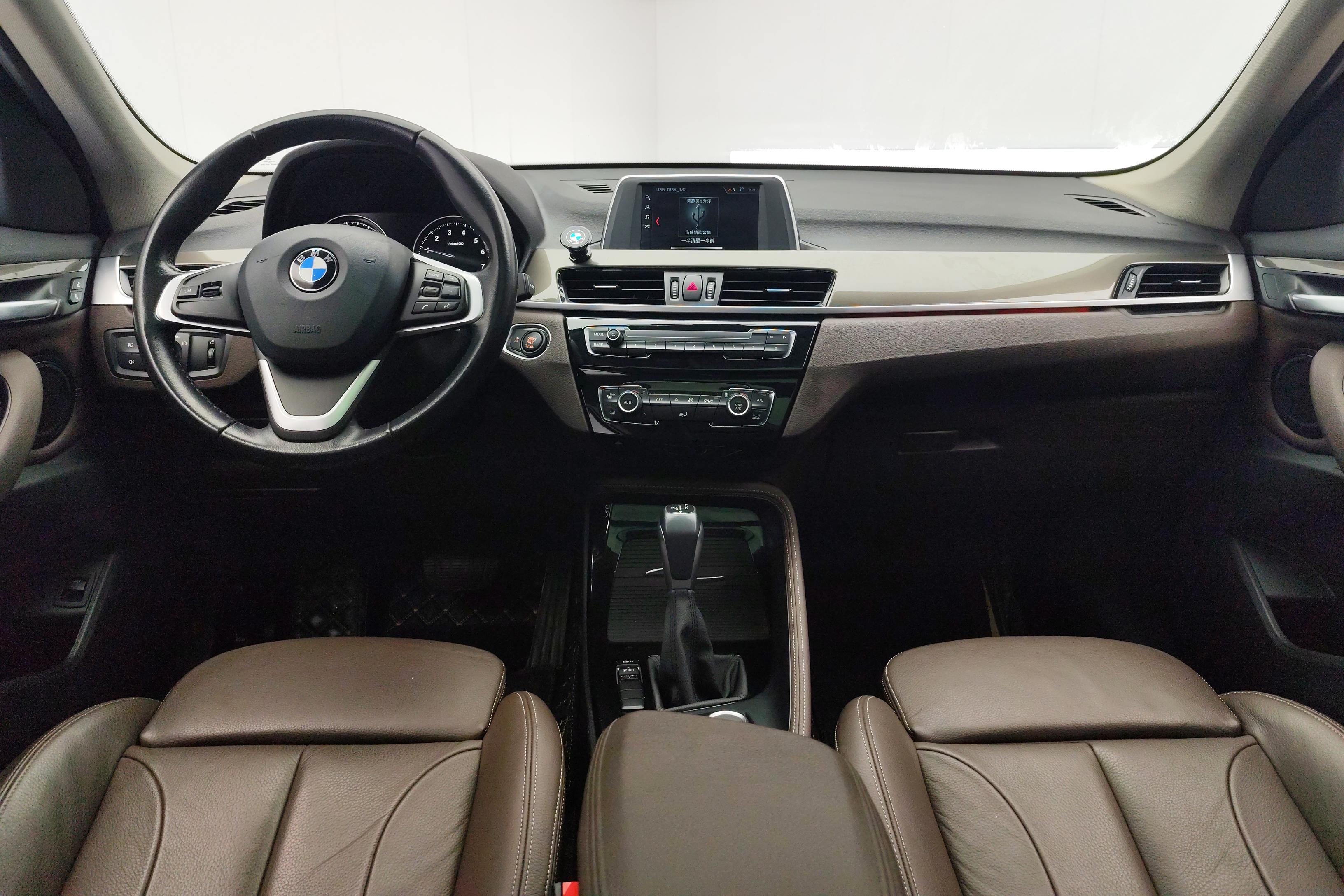 BMW X1 2019 thumb 12