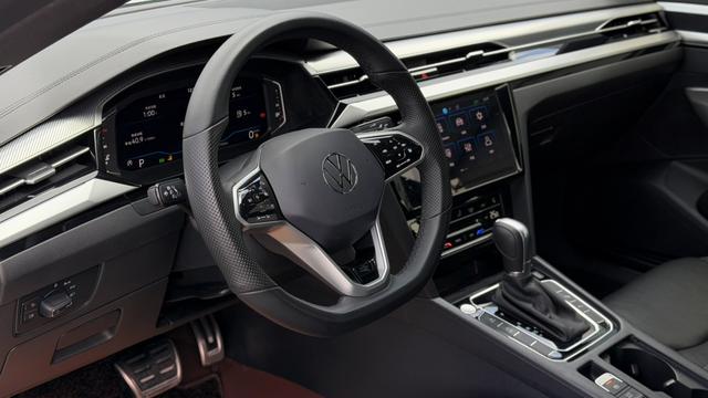 Volkswagen CC 2024 thumb 2