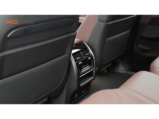 BMW X7 2023 thumb 7