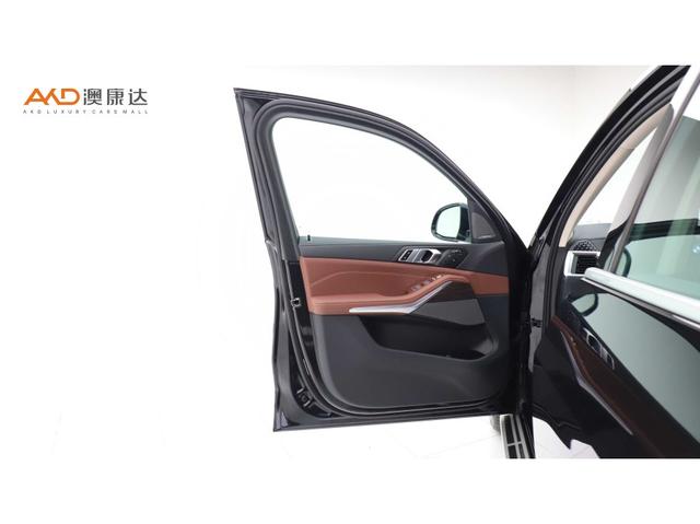 BMW X7 2023 thumb 8
