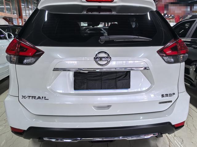 Nissan X-Trail 2020 thumb 2