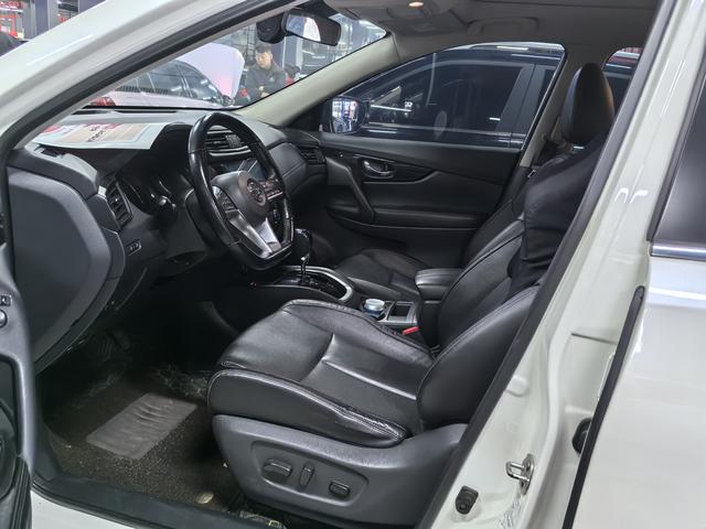 Nissan X-Trail 2020 thumb 4