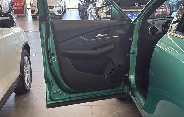 Dongfeng Fengxing T5 2021 thumb 5
