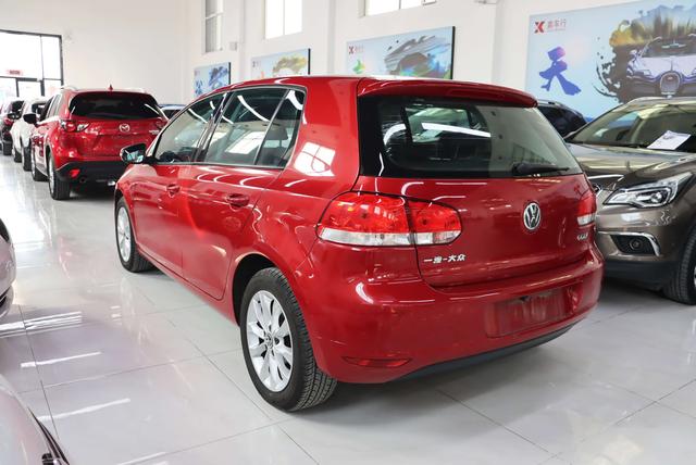 Volkswagen Golf 2012 thumb 2