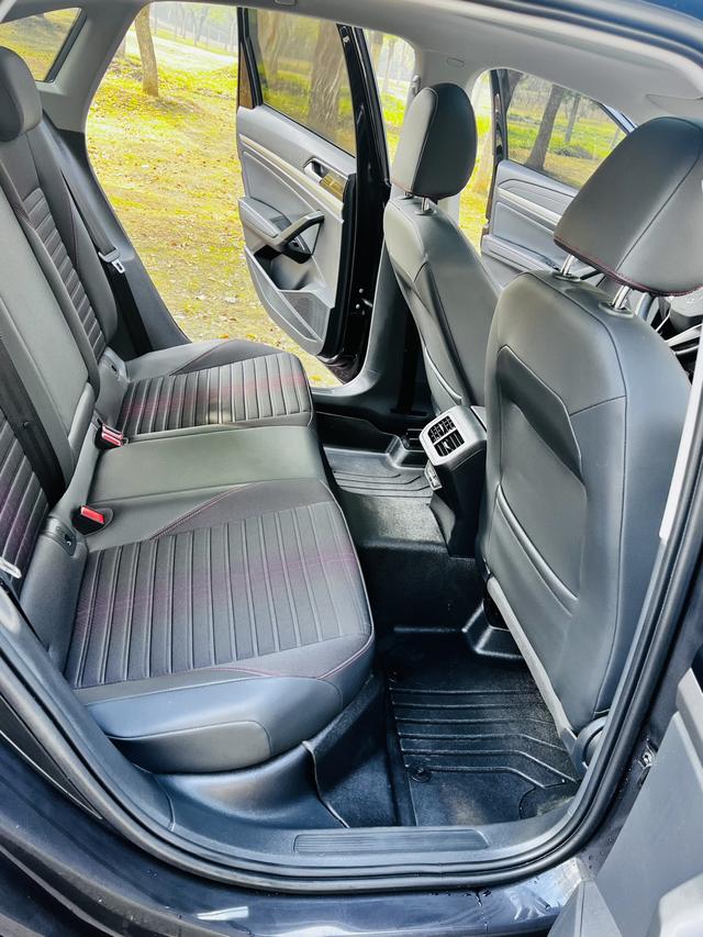 Volkswagen Lavida XR 2023 thumb 11