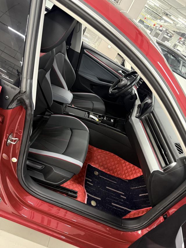 Volkswagen Lamando 2022 thumb 10