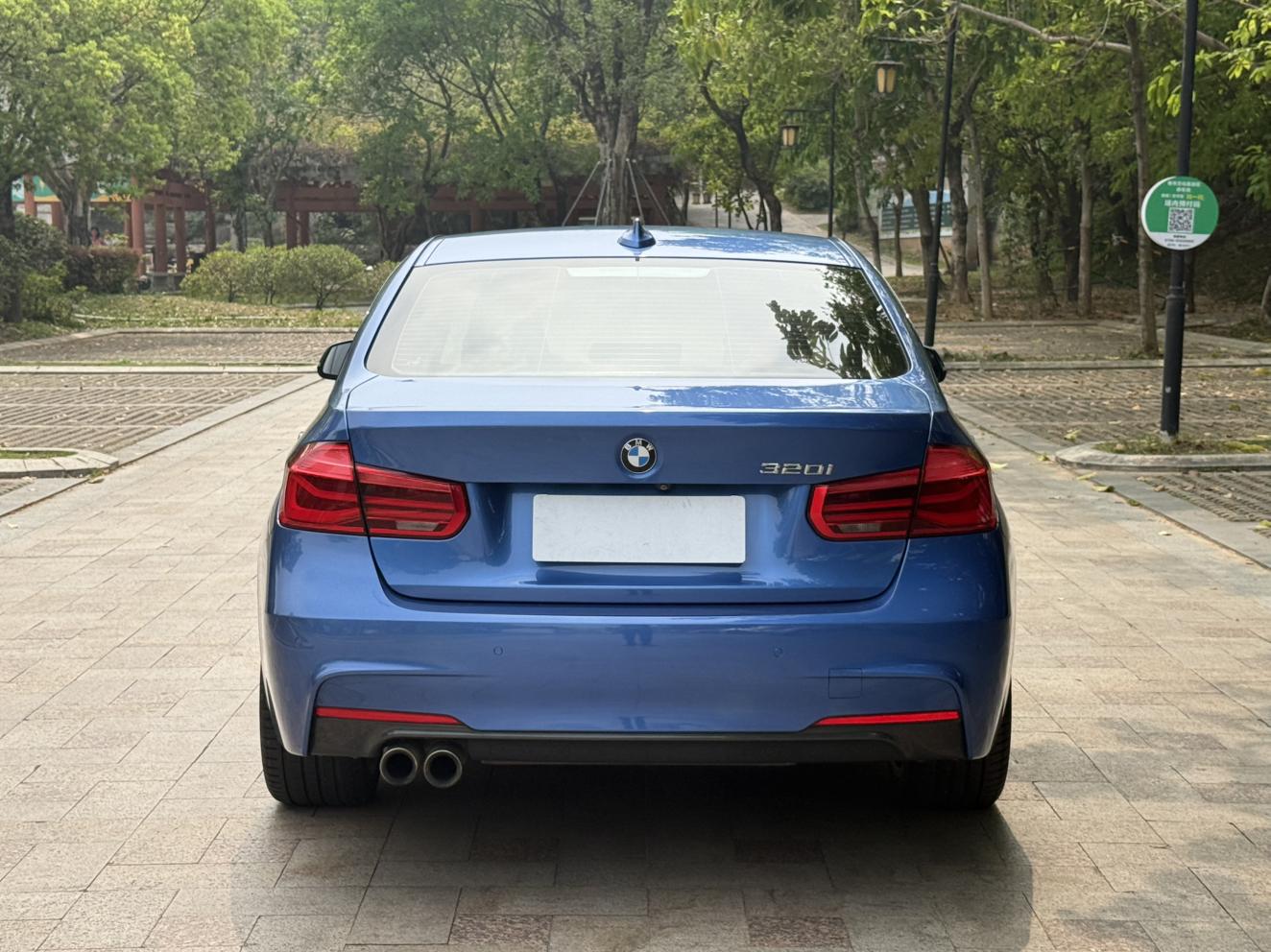 BMW 3 серии 2018 thumb 3