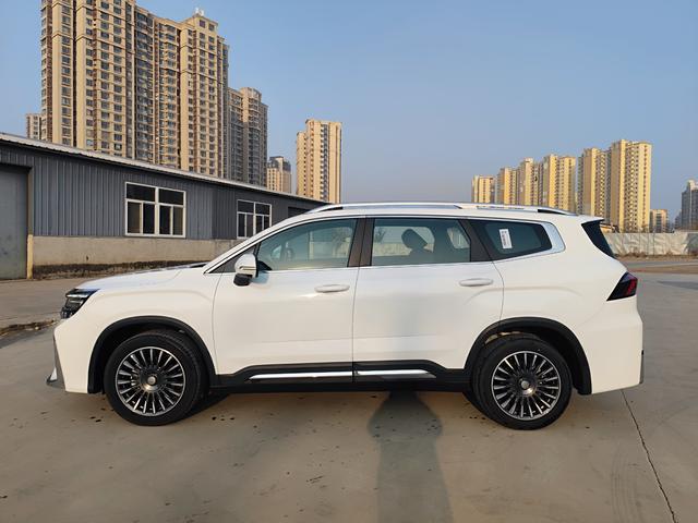 Geely Haoyue 2025 thumb 2
