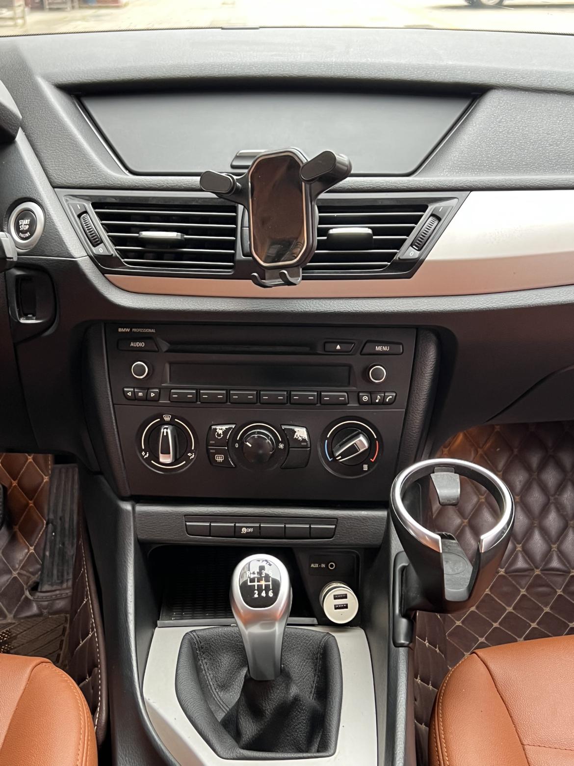 BMW X1 2013 thumb 7
