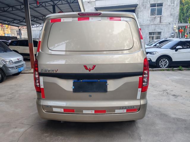 Wuling Hongguang 2021 thumb 5