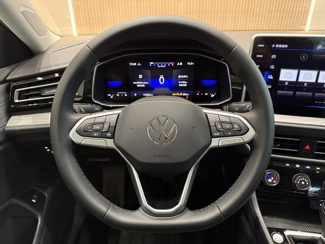 Volkswagen Sagitar 2024 thumb 8