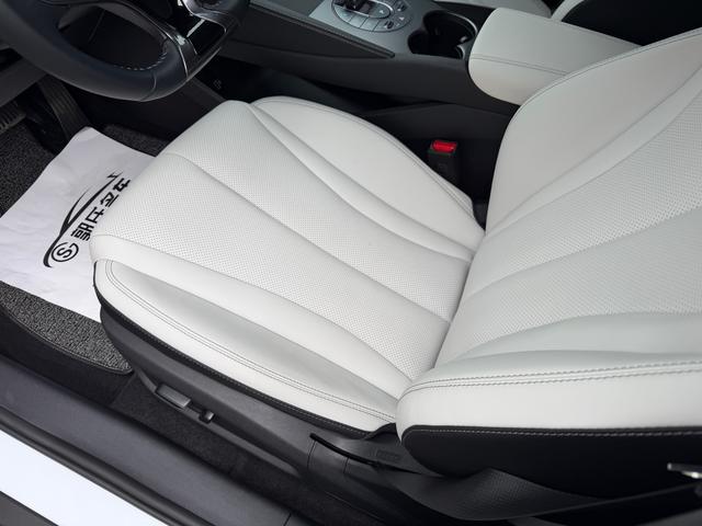 BYD Seal 2024 thumb 9
