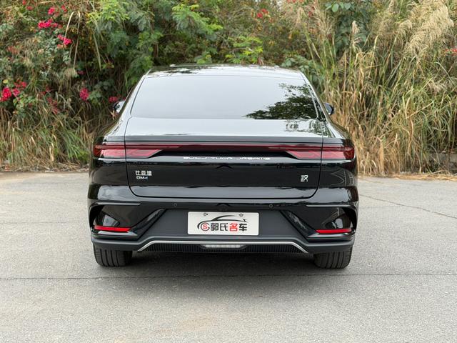 BYD Han 2023 thumb 2