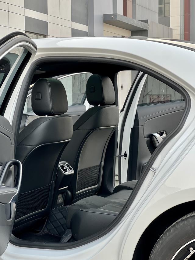 Mercedes-Benz A-Class 2023 thumb 10
