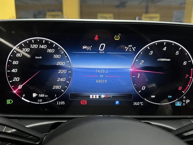 Mercedes-Benz C-Class 2023 thumb 7