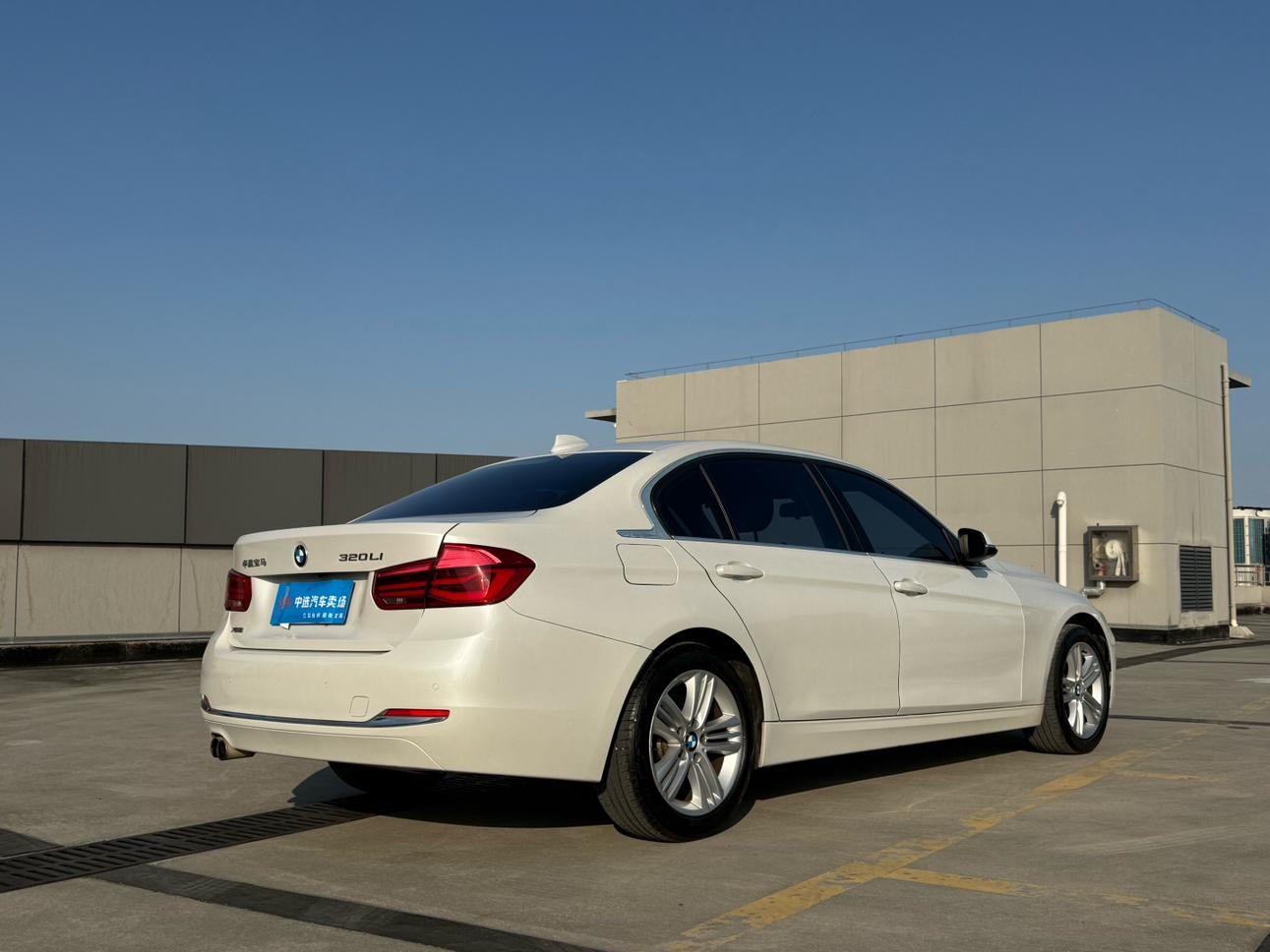 BMW 3 серии 2017 thumb 5