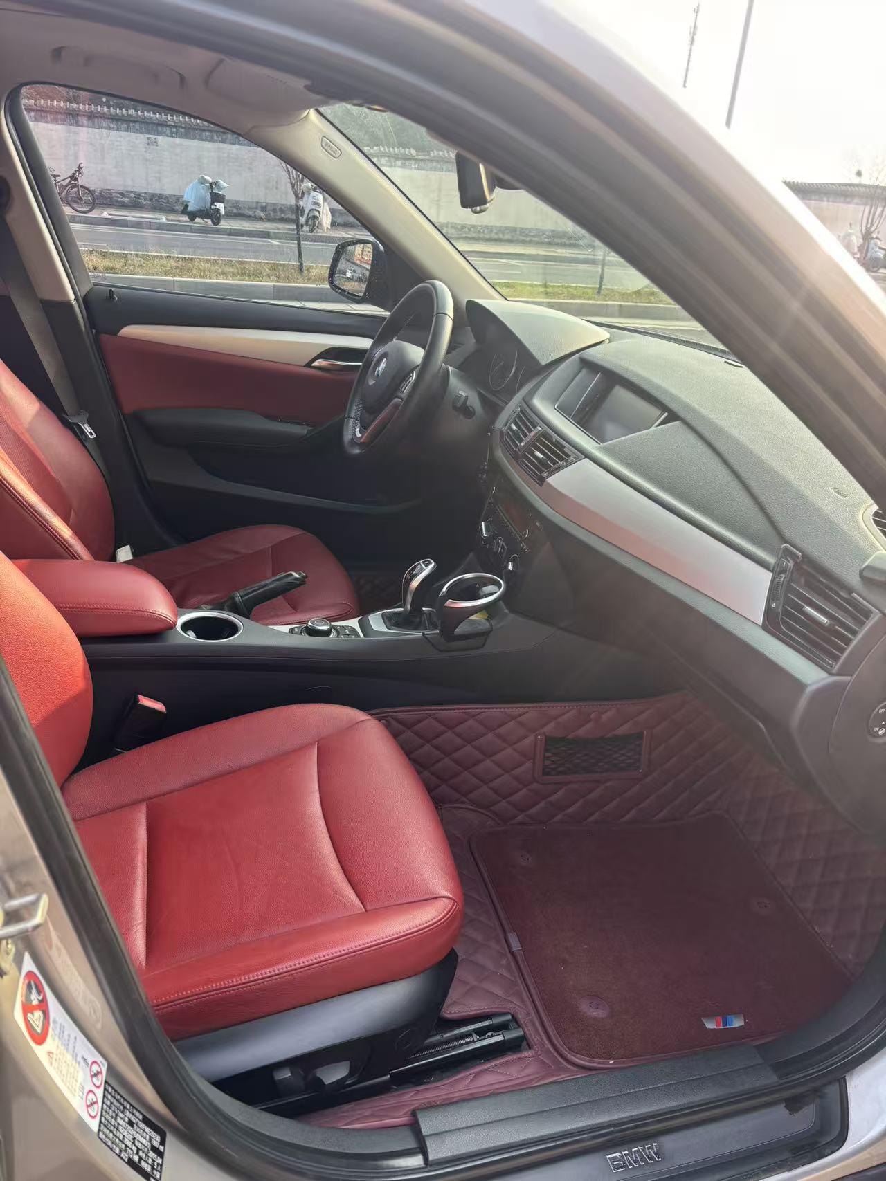 BMW X1 2014 thumb 6