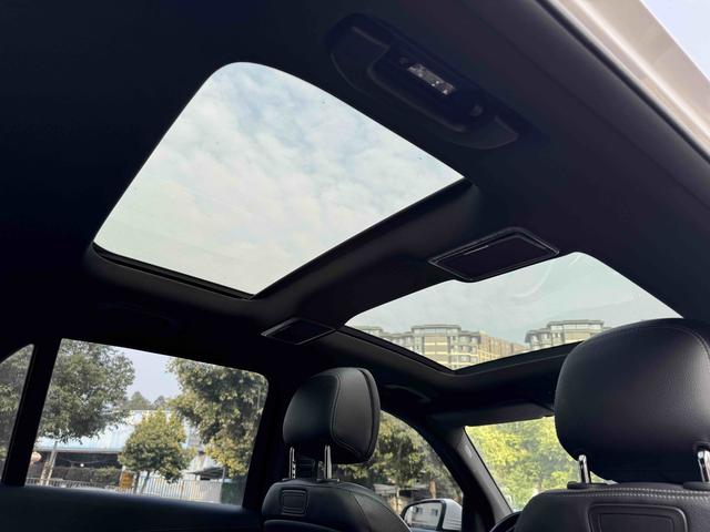 Mercedes-Benz GLC 2019 thumb 6