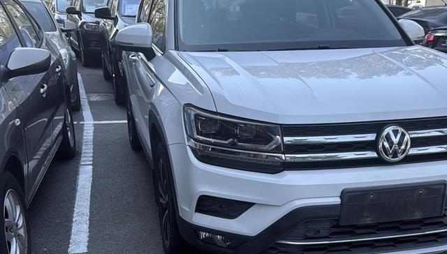 Volkswagen Tharu 2019 thumb 3