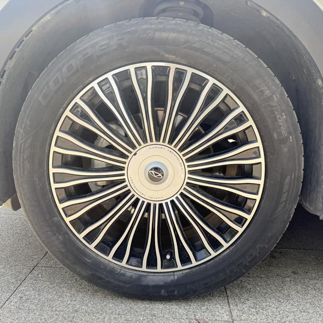 Chery Tiggo 8 2024 thumb 11