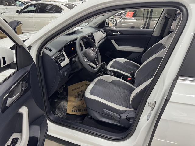 Volkswagen Tharu 2025 thumb 7