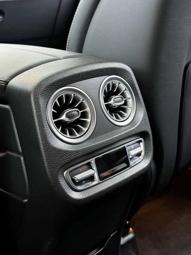 Mercedes-Benz G-Class 2020 thumb 4