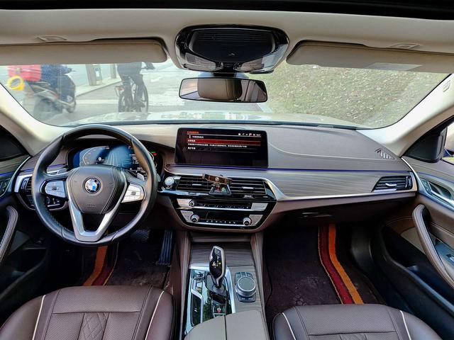BMW 5 серии 2021 thumb 7
