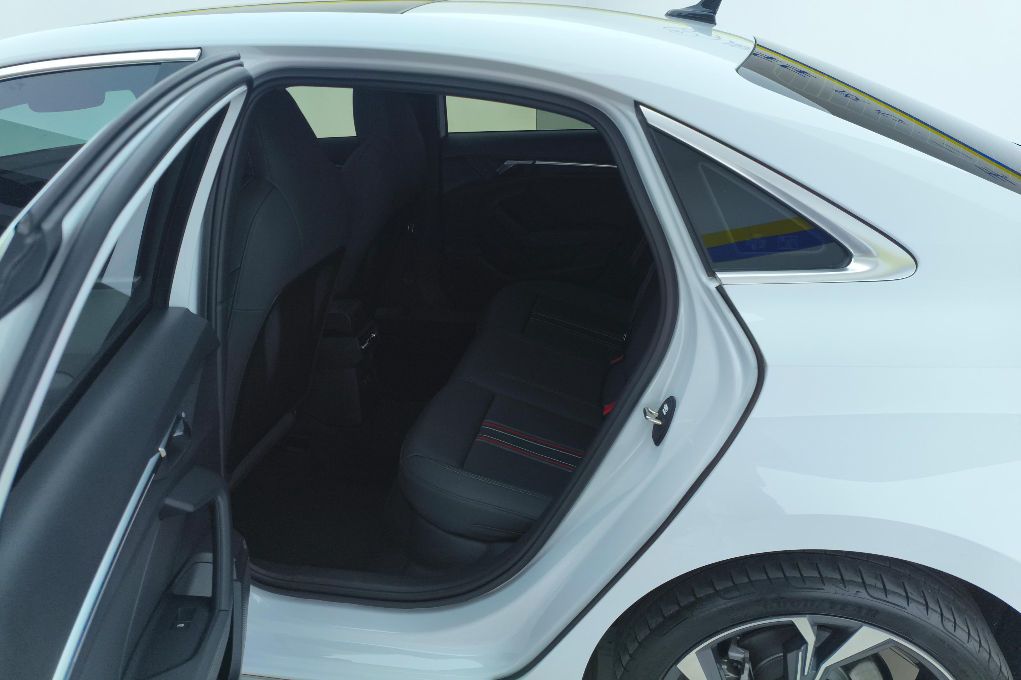 Audi A3 2024 thumb 11