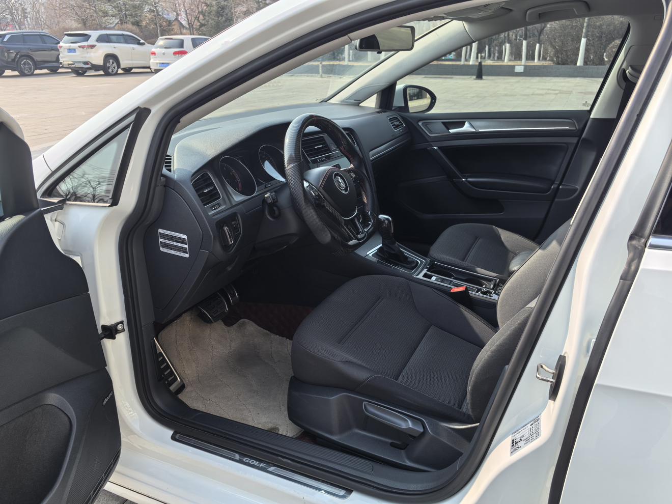 Volkswagen Golf 2016 thumb 6