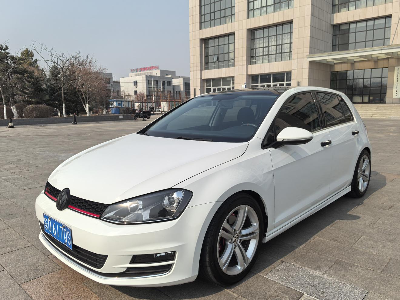Volkswagen Golf 2016 thumb 8