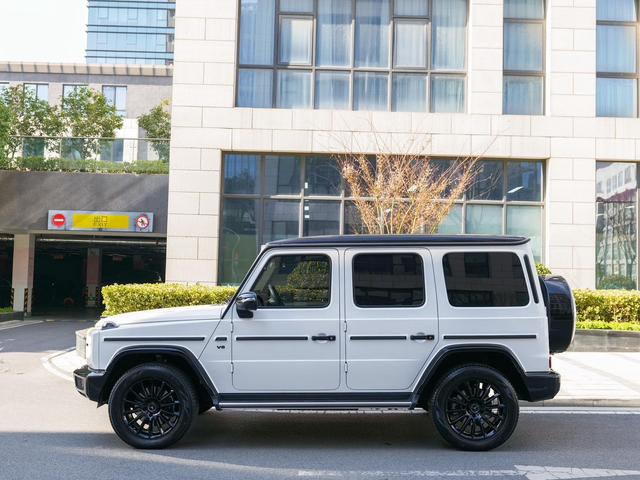 Mercedes-Benz G-Class 2022 thumb 3