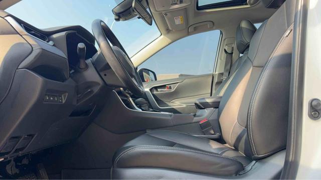 Toyota RAV4 2023 thumb 8