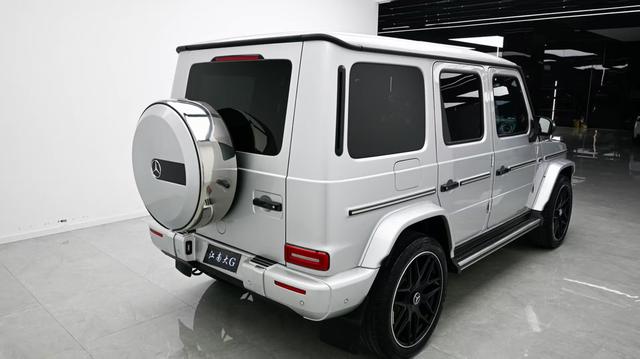 Mercedes-Benz G-Class 2022 thumb 10
