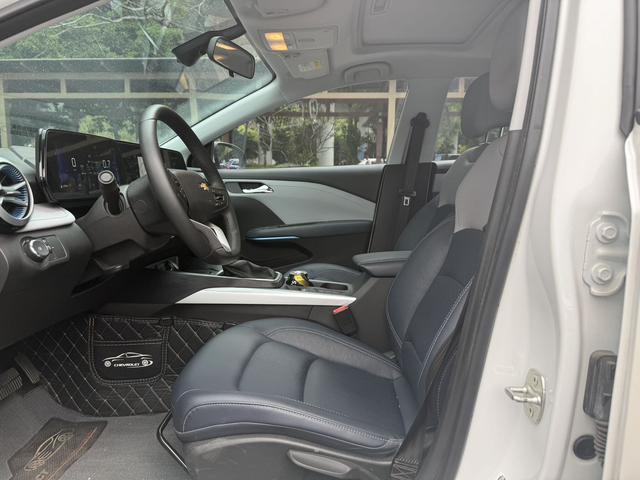 Chevrolet Monza 2024 thumb 4