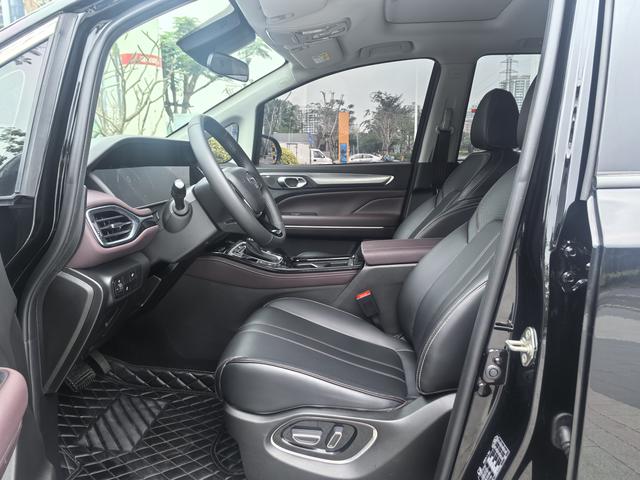 GAC Trumpchi M6 2023 thumb 6