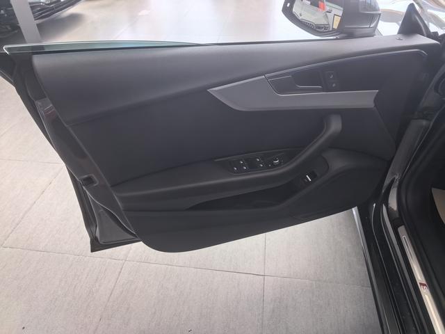 Audi A5 2023 thumb 5