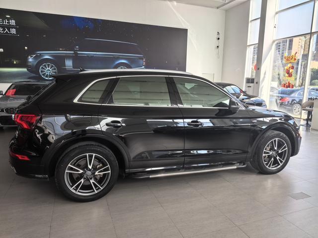 Audi Q5 2020 thumb 2