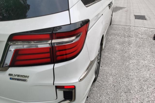 Honda Elysion 2019 thumb 5