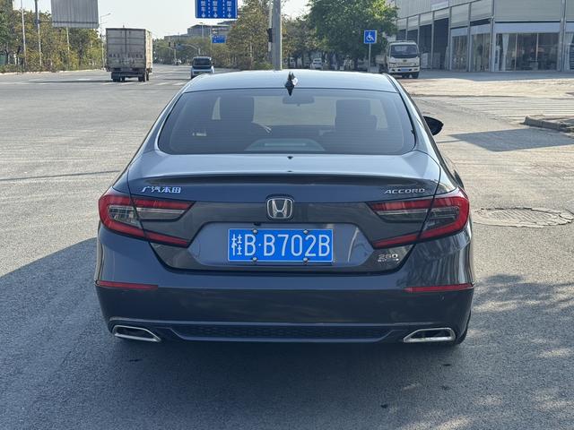 Honda Accord 2022 thumb 2