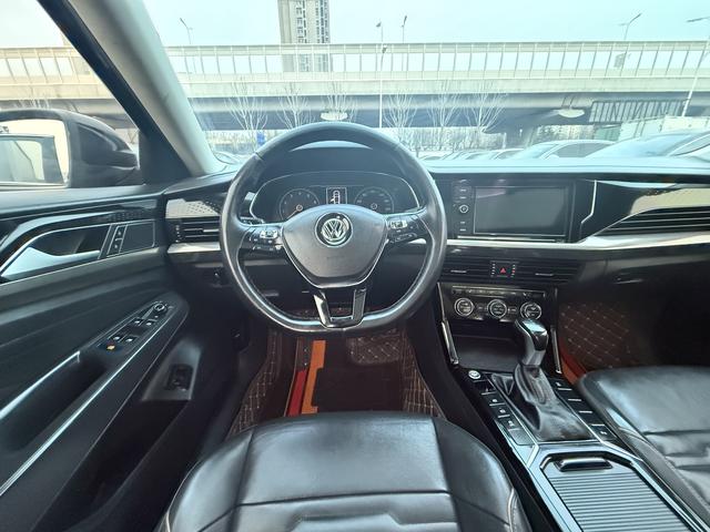 Volkswagen Passat 2019 thumb 3