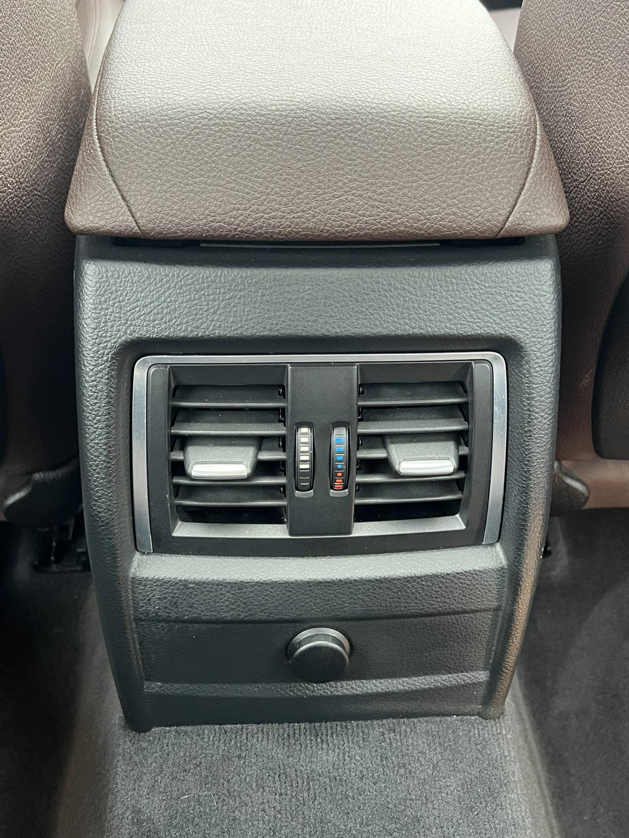 BMW 3 серии 2018 thumb 8
