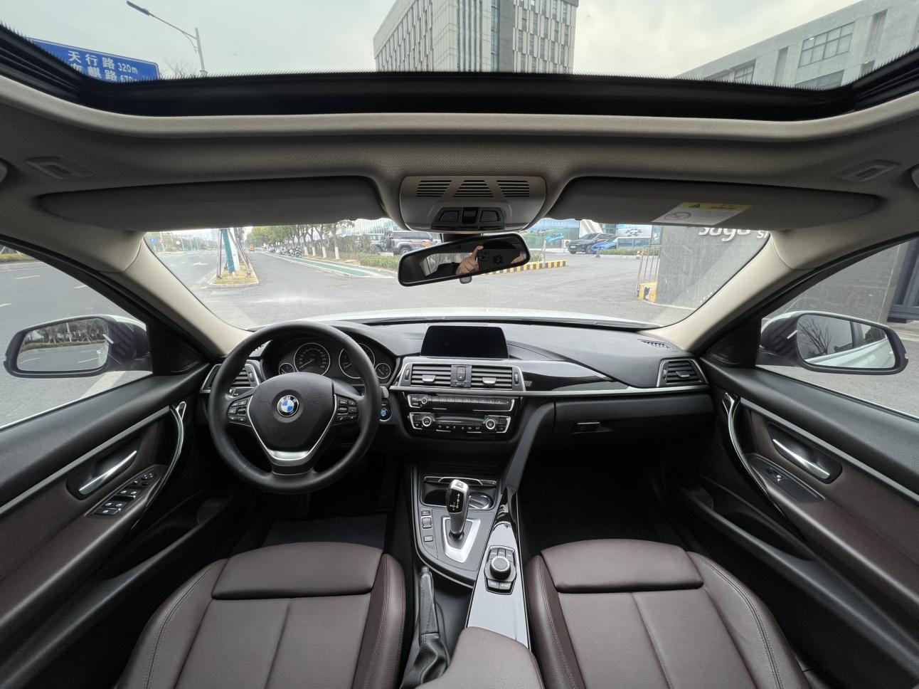 BMW 3 серии 2018 thumb 10