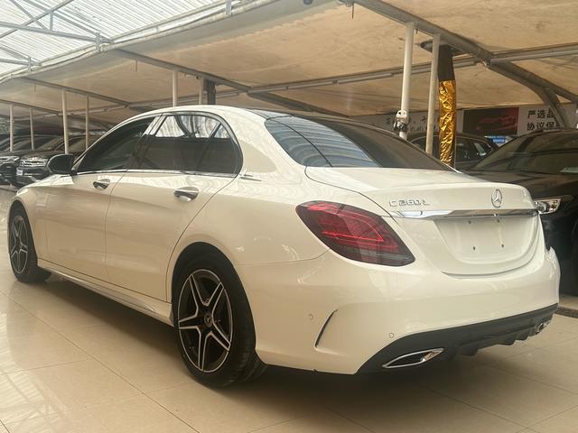 Mercedes-Benz C-Class 2021 thumb 3