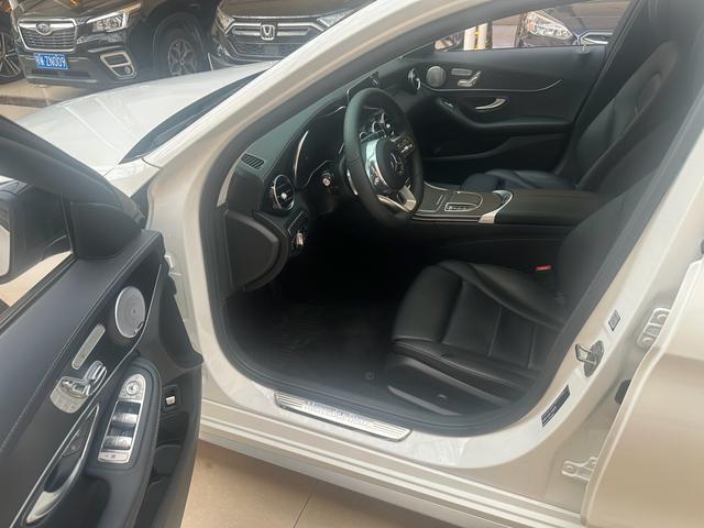 Mercedes-Benz C-Class 2021 thumb 4