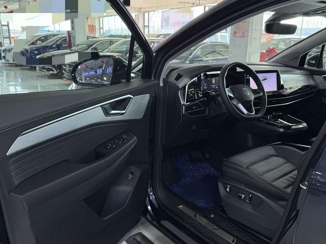 Volkswagen Lamando 2021 thumb 5