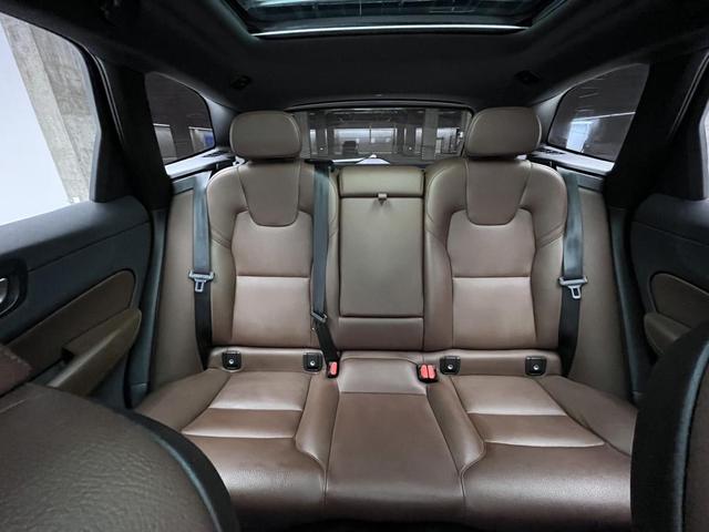 Volvo XC60 2022 thumb 8