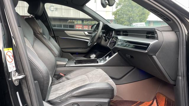 Audi A6 2019 thumb 7